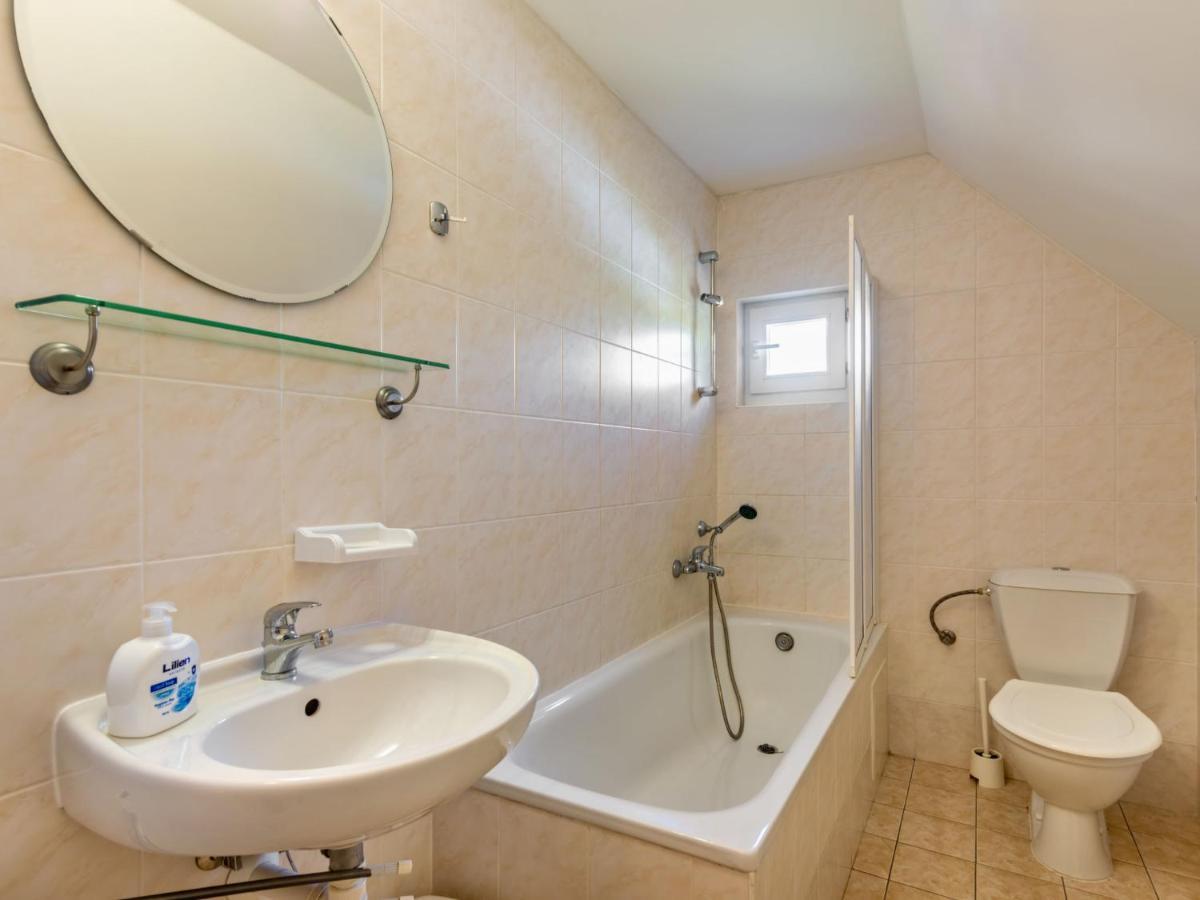 Holiday Home Holiday Hill 58 By Interhome Cista  Exterior foto